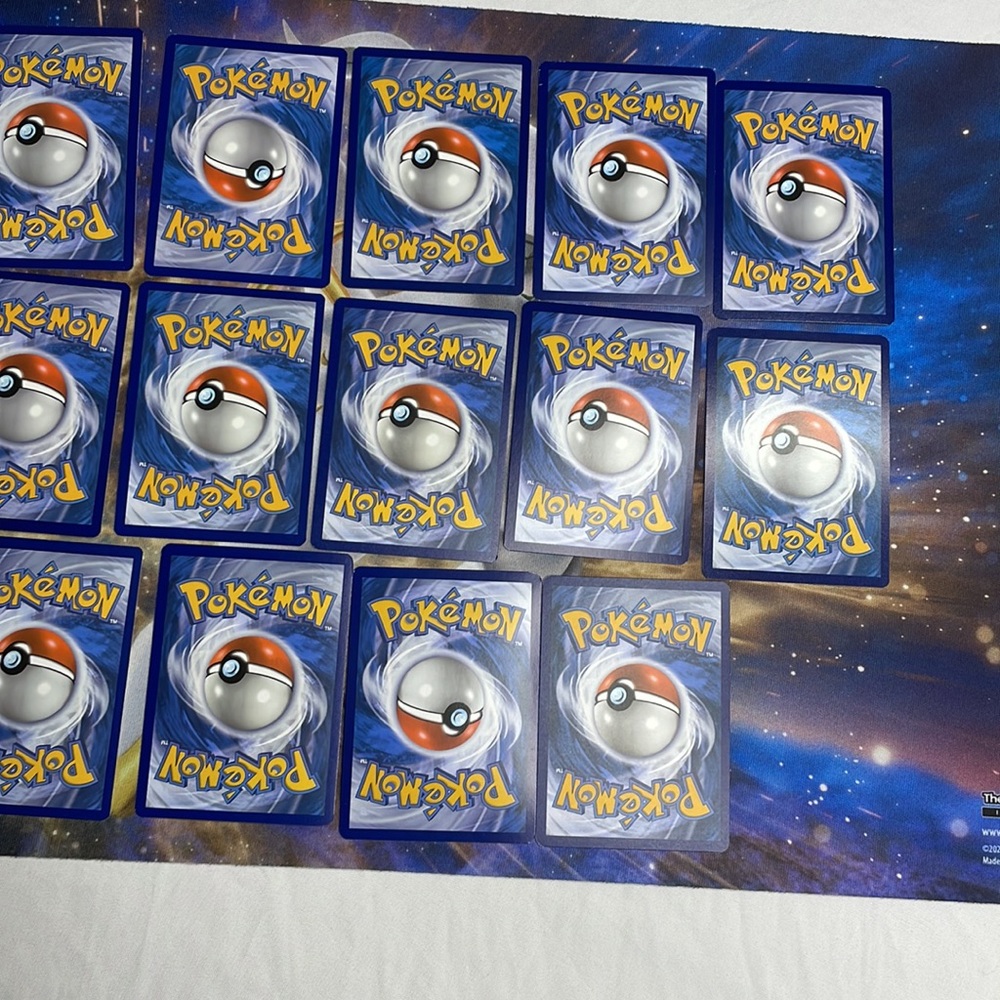 🆕🔥🔥🔥 Pokémon cards (14) total - Picture 7 of 8